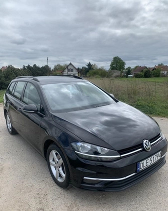 Volkswagen Golf cena 58000 przebieg: 79000, rok produkcji 2020 z Legnica małe 137